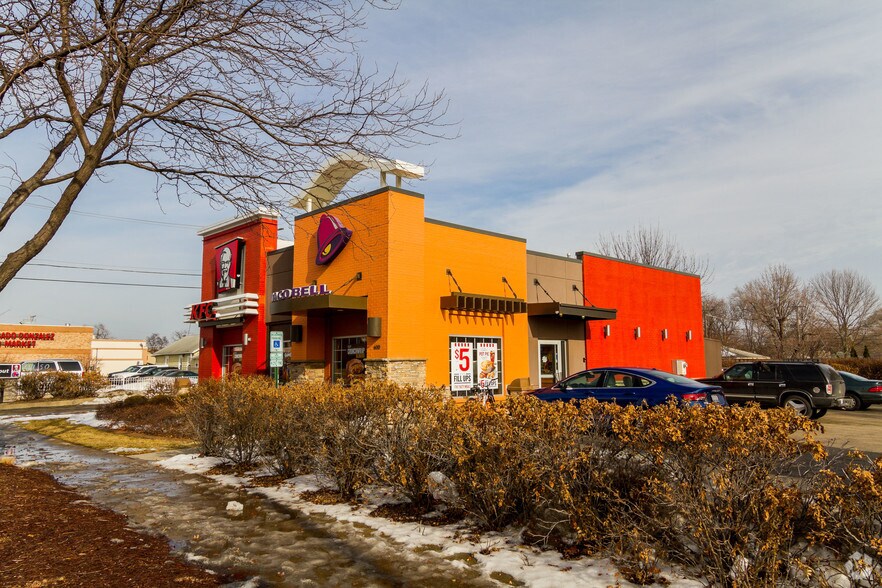 More Photos Of 600 Collins St, Joliet Fast Food For Sale