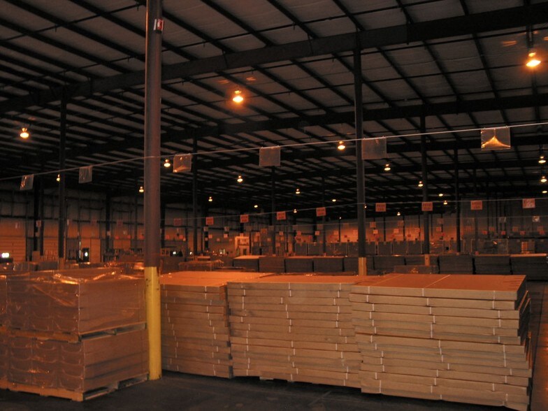 More Photos Of 503-509 Industrial Dr, Lewisberry Warehouse For Lease