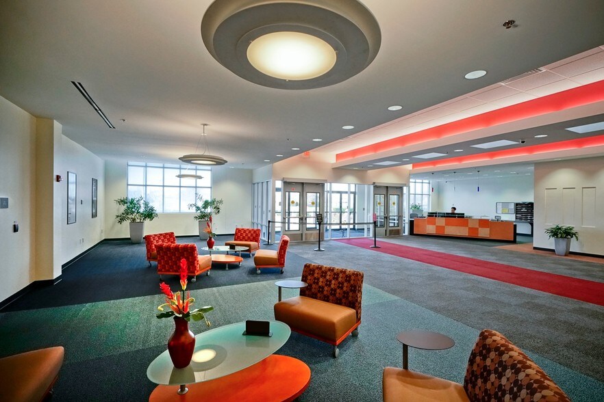 More Photos Of 475 Quality Cir, Huntsville Office For Lease