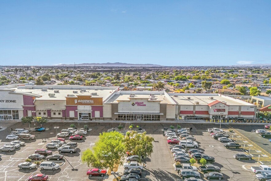 More Photos Of 3630 W Southern Ave, Phoenix Health Club For Sale