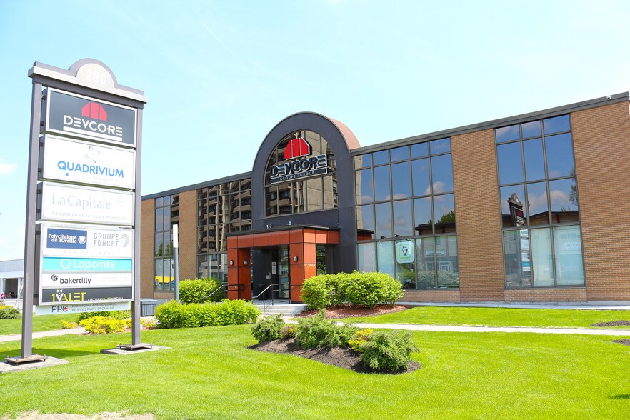 More Photos Of 290 Boul Saint-Joseph, Gatineau Office For Lease