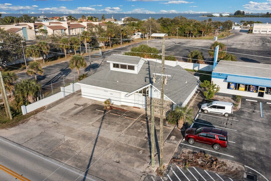 More Photos Of 150 N Banana River Dr, Merritt Island Healthcare For Lease