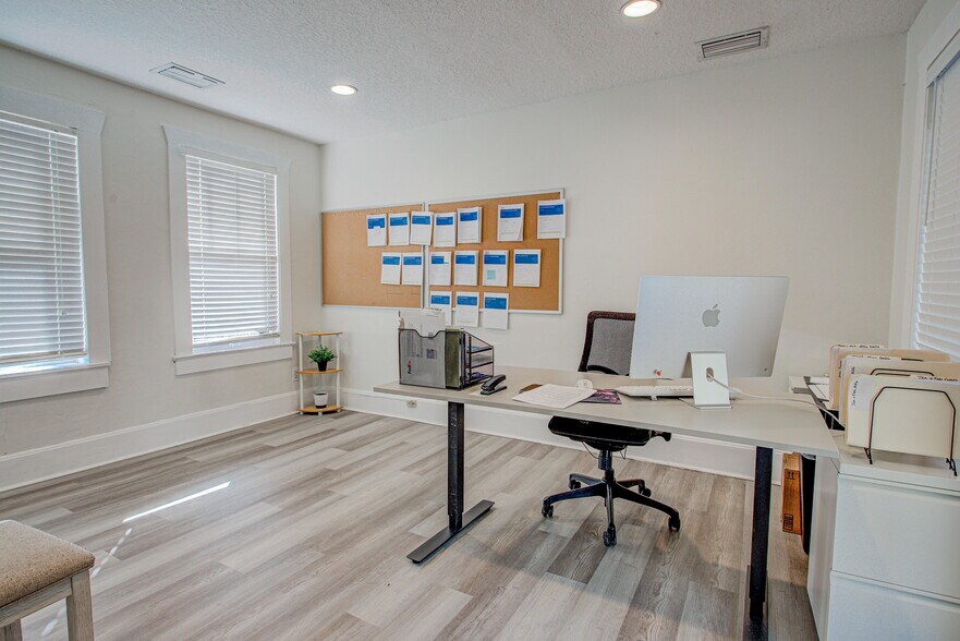 More Photos Of 3 Sebastian Ave, Saint Augustine Freestanding For Lease