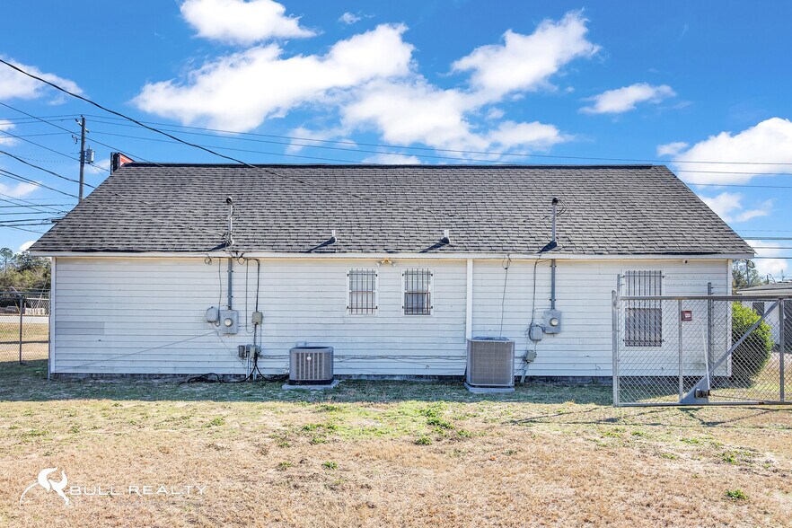 More Photos Of 3661 Peach Orchard Rd, Augusta Self Storage For Sale