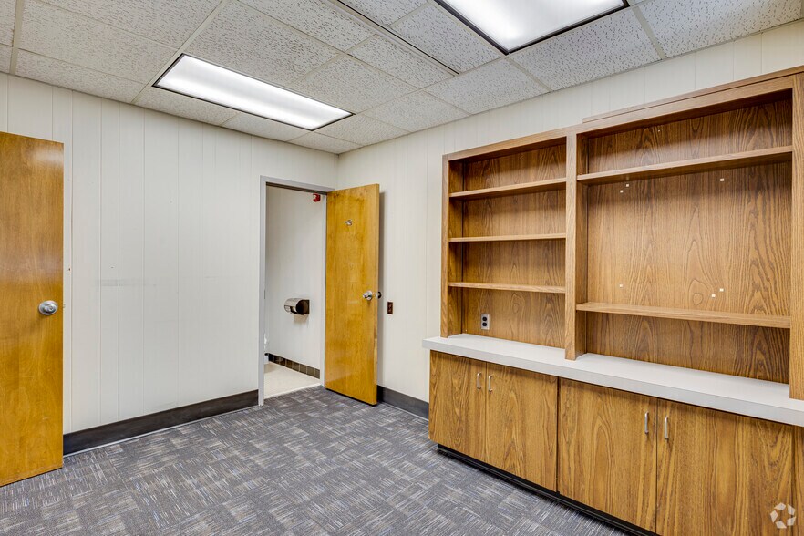 Photo of 5th Floor Ste 5E