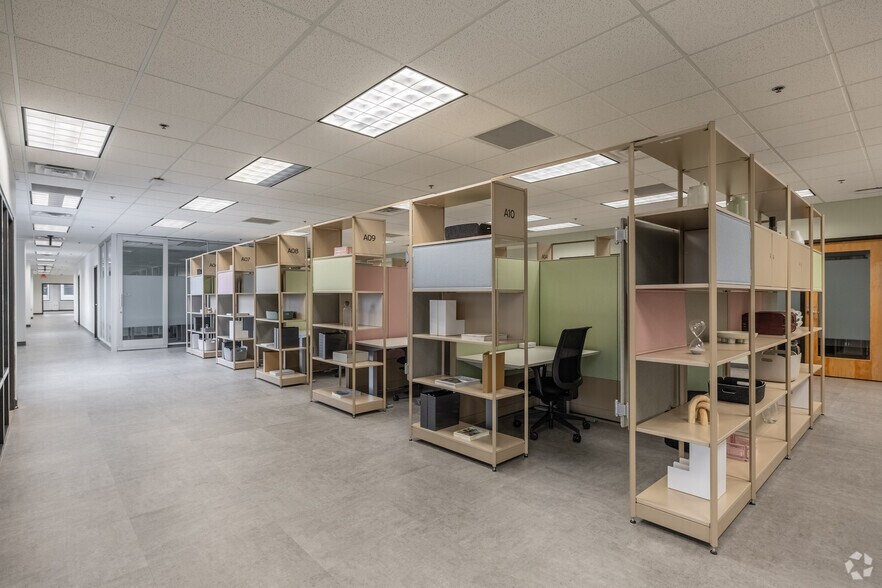 More Photos Of 1 Music Cir N, Nashville Coworking Space