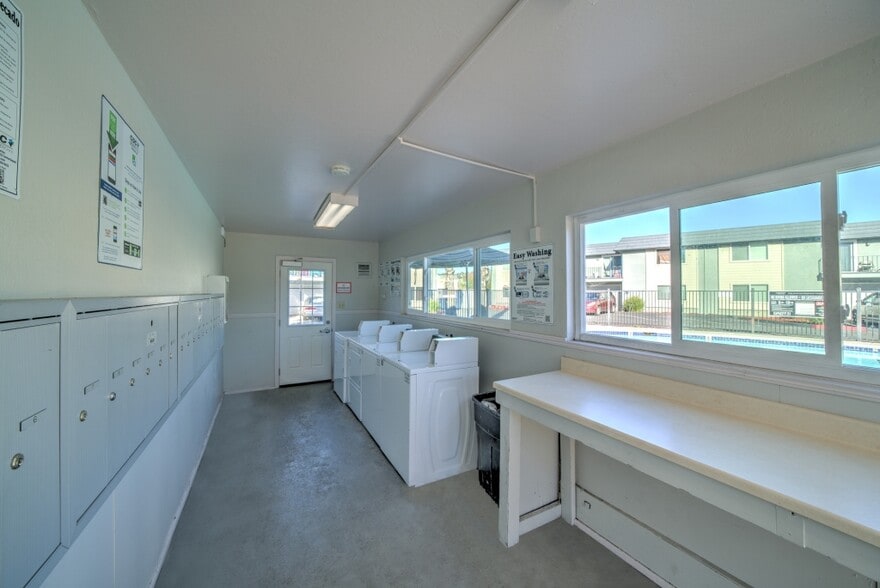 More Photos Of 28222 Lustig Ct, Hayward Apartments For Sale