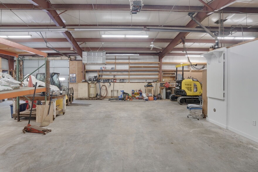 More Photos Of 265 Lincoln Ave, Winchendon Industrial For Sale