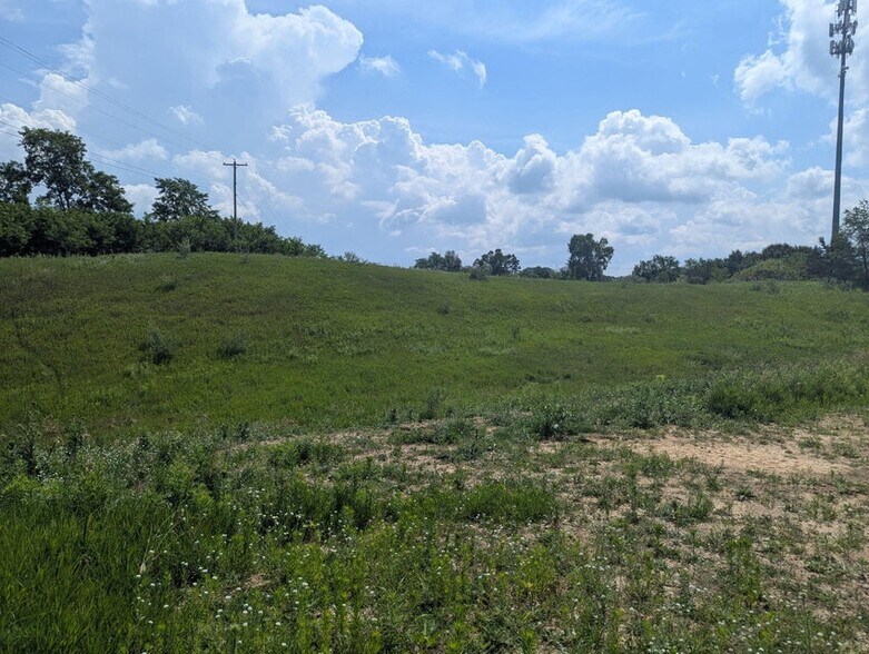 More Photos Of Lot 1 Vicary Road @ Meridian Rd. / US - 127, Cement City Land For Sale