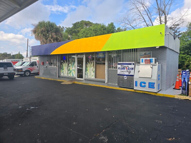 More Photos Of 1905 E Michigan St, Orlando Service Station For Sale
