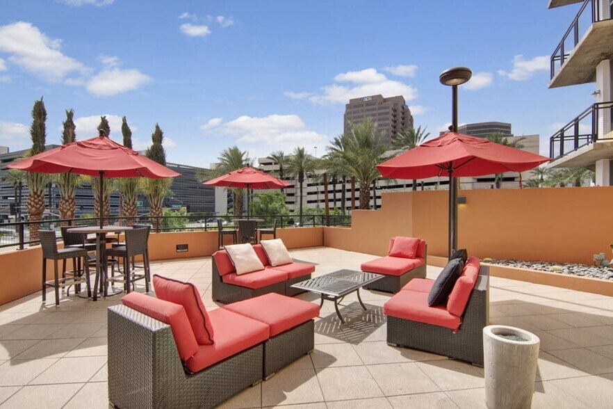 More Photos Of 600 N 4th St, Phoenix Apartments For Lease