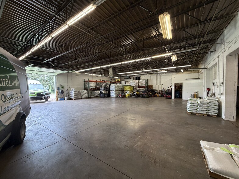 More Photos Of 5728 Webster St, Dayton Warehouse For Sale