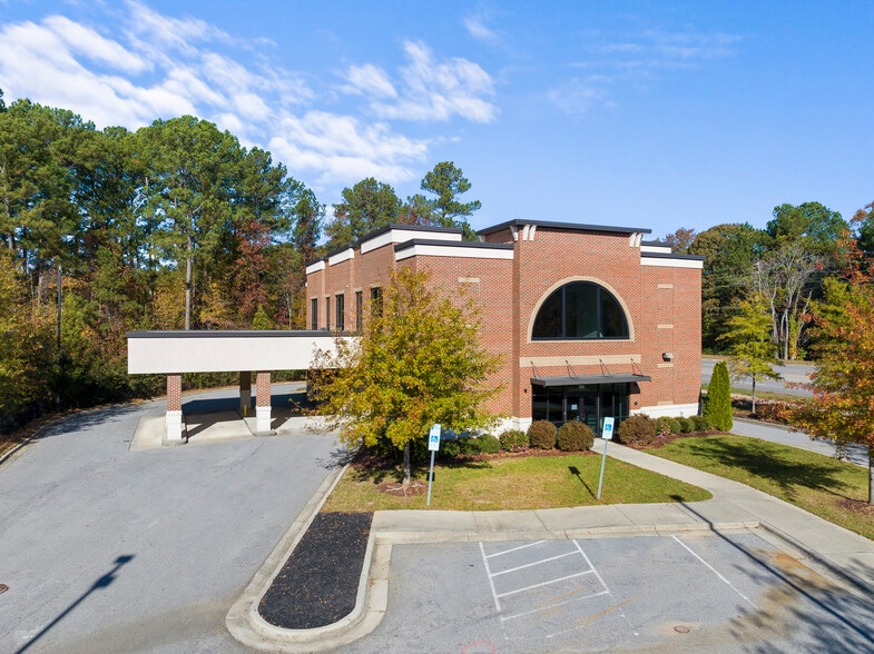 More Photos Of 701 Mutual Ct, Raleigh Office For Sale