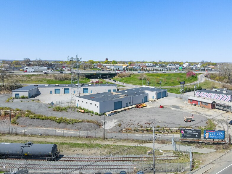 More Photos Of 487 Allens, Providence Land For Lease