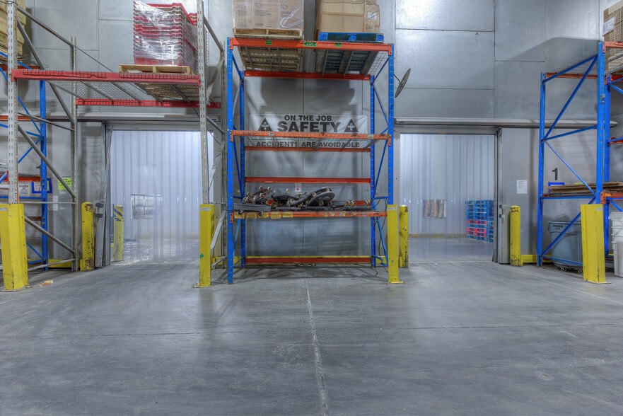 More Photos Of 1691 N 161st East Ave, Tulsa Distribution For Lease