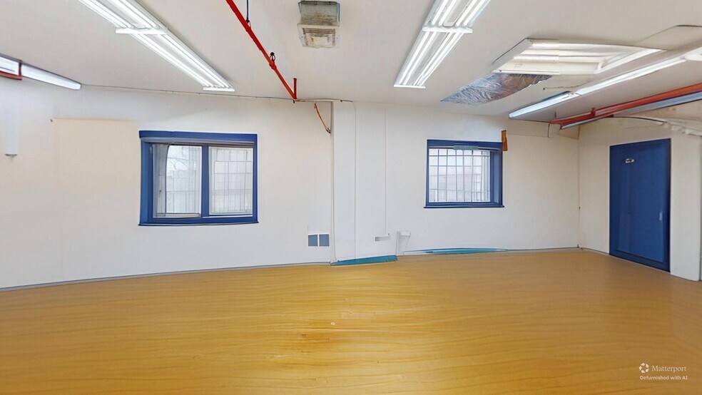 More Photos Of 1997-2013 Mcdonald Ave, Brooklyn Warehouse For Lease