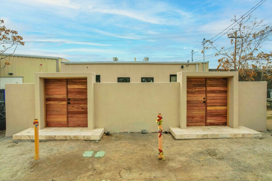 More Photos Of 56334-56336 29 Palms Hwy, Yucca Valley Storefront For Sale