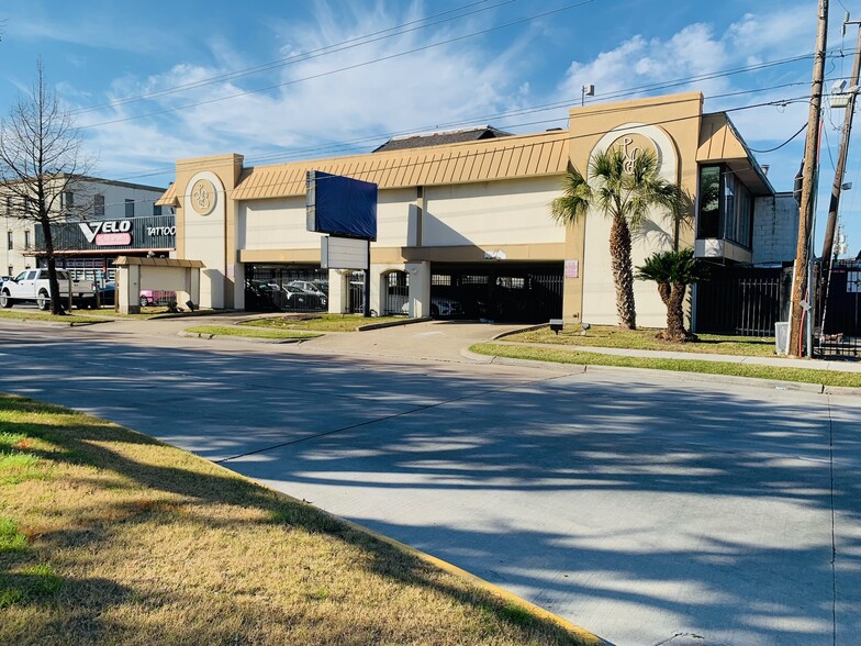 Primary Photo Of 6234 Richmond Ave, Houston Storefront Retail Office For Lease