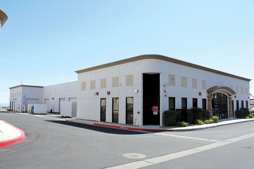 More Photos Of 3975 S Durango Dr, Las Vegas Office For Sale