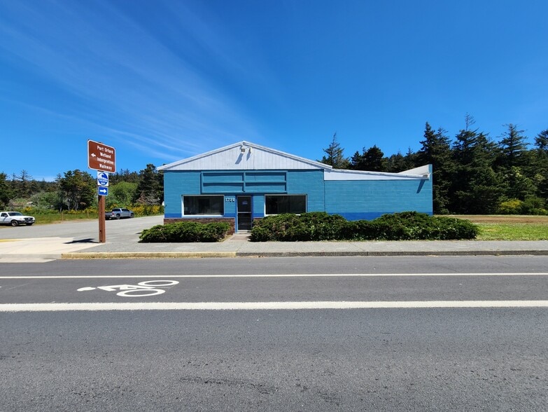 More Photos Of 1738 Oregon St, Port Orford Contractor Storage Yard For Sale