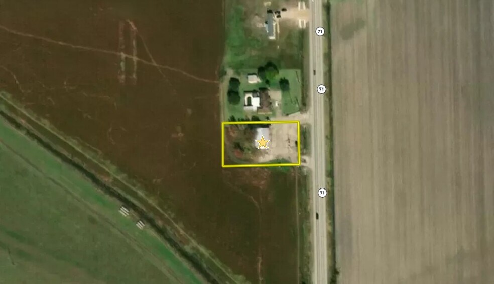 More Photos Of 4860 S State Highway 71, El Campo Service Station For Sale