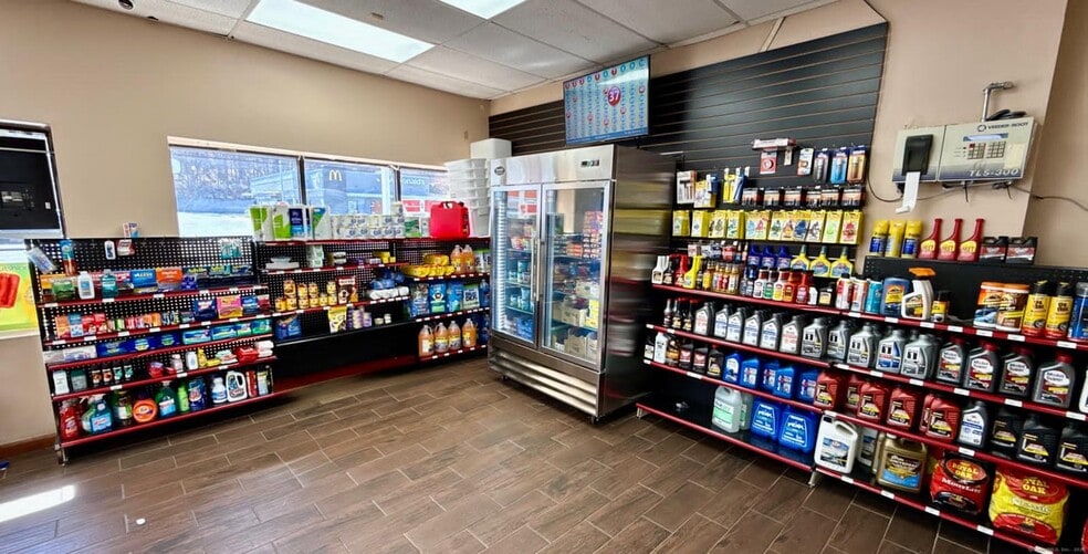 More Photos Of 711 Rubber Ave, Naugatuck Convenience Store For Sale