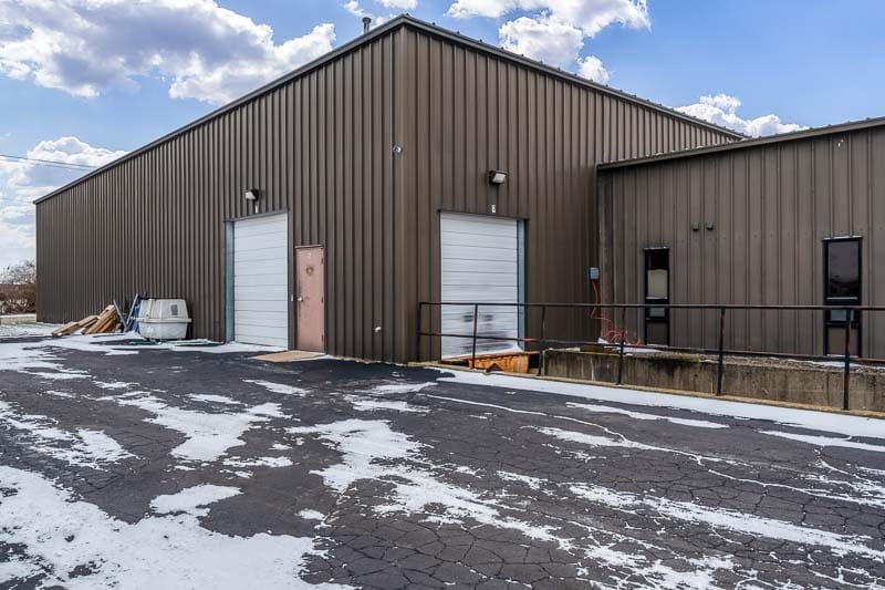More Photos Of 13647 Metric Rd, Roscoe Industrial For Lease