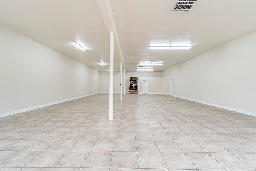 More Photos Of 3626 E Cesar Chavez Blvd, Fresno General Retail For Sale