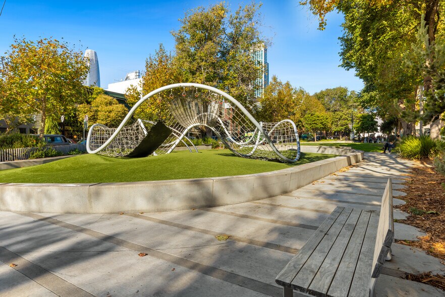 More Photos Of 123 S Park St, San Francisco Office For Lease