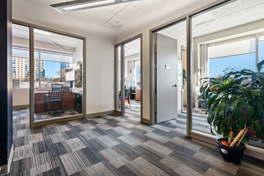 More Photos Of 13310 111 Av NW, Edmonton Unknown For Lease