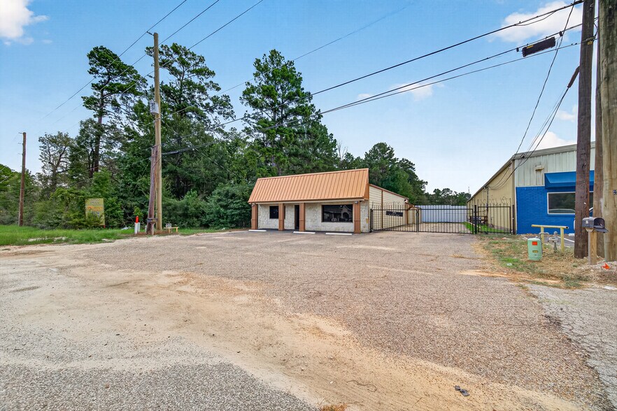 More Photos Of 214 N Loop 336 E, Conroe Office For Sale