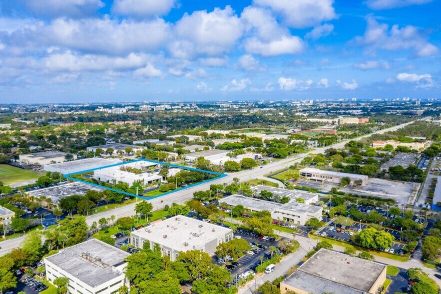 Primary Photo Of 2841 W Cypress Creek Rd, Fort Lauderdale Medical For Lease