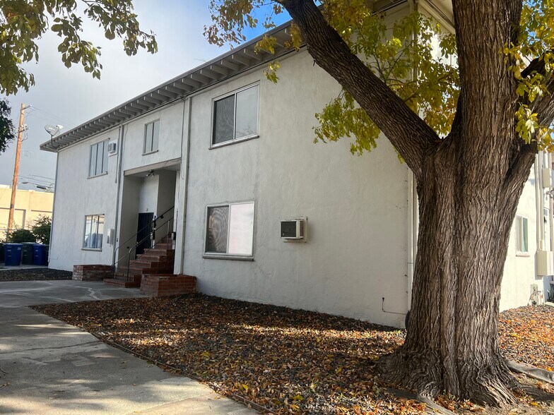 More Photos Of 2766 Argyll Ave, Concord Apartments For Sale