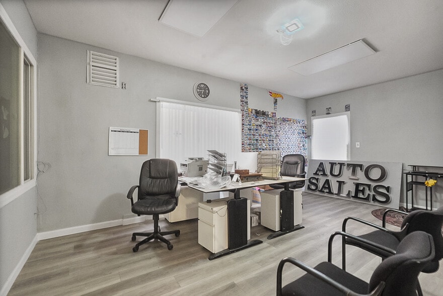 More Photos Of 1030 N Union St, Stockton Warehouse For Sale