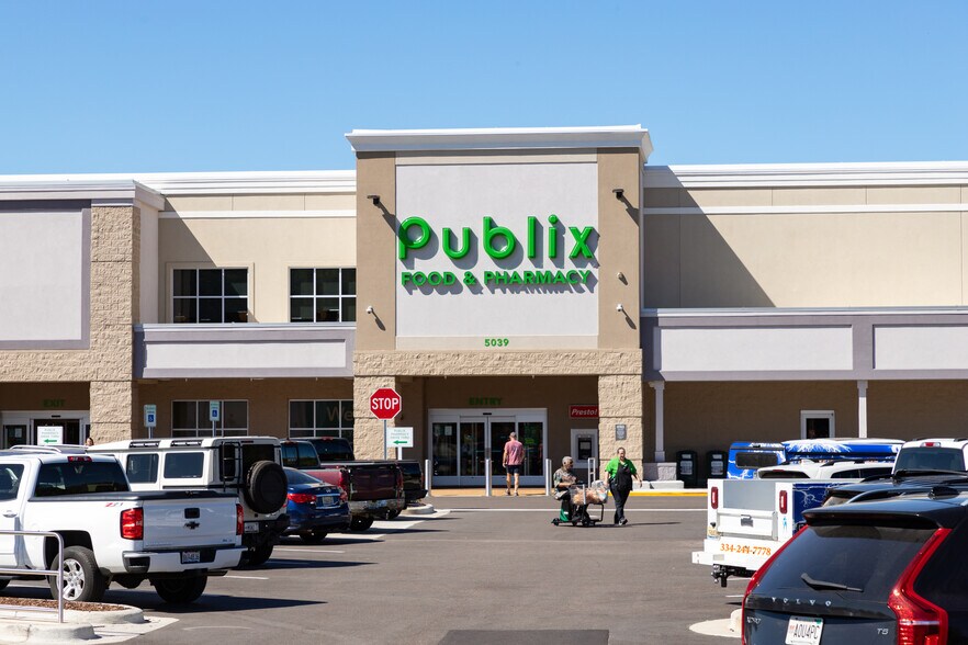 Primary Photo Of 5039 US Highway 231, Wetumpka Supermarket For Sale