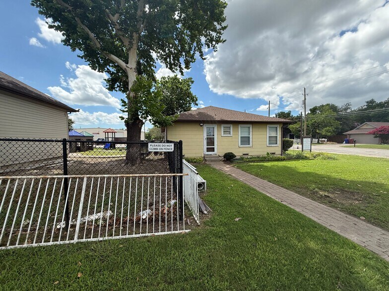 More Photos Of 308 N Josephine St, Royse City Land For Sale