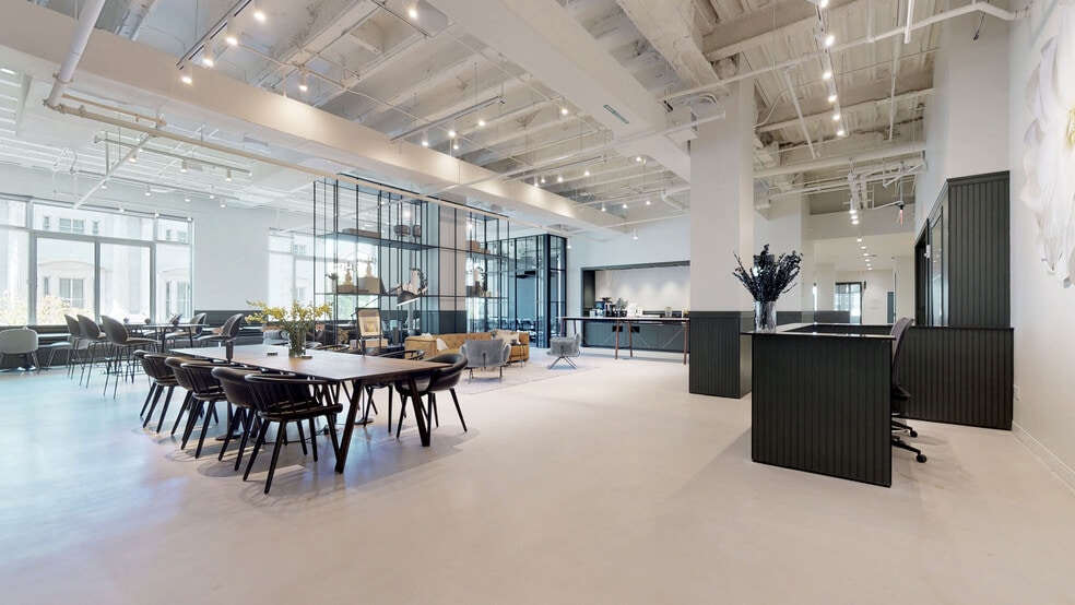 More Photos Of 575 7th St NW, Washington Office For Lease