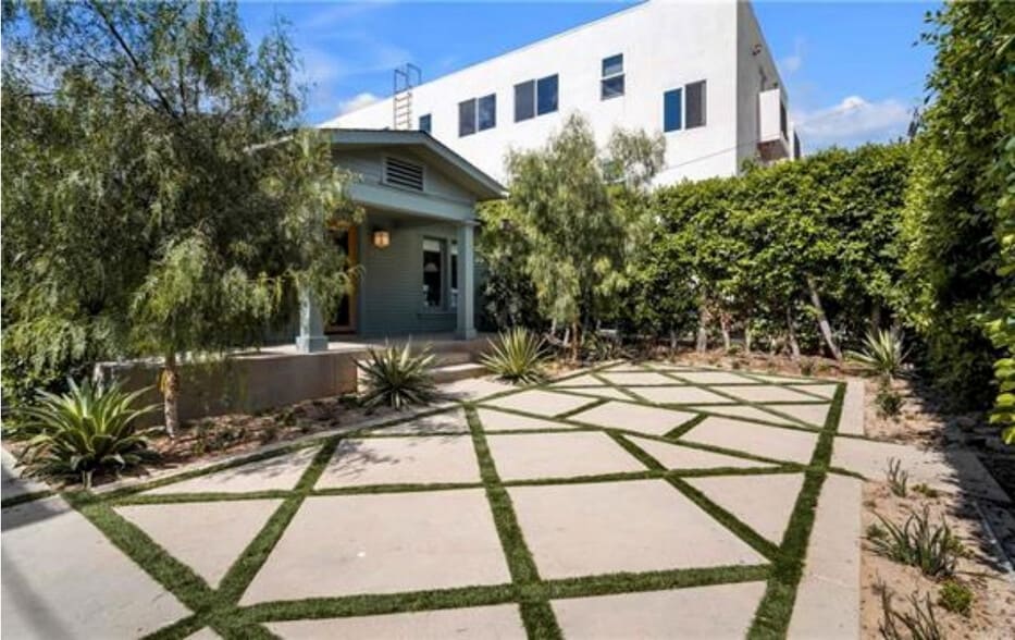 More Photos Of 1351 Seward St, Los Angeles Apartments For Sale