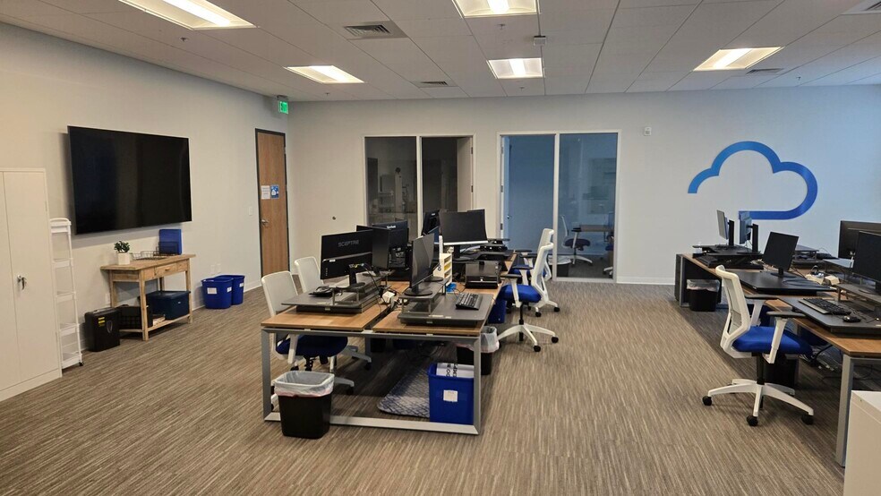 More Photos Of 1501 Belle Isle Ave, Mount Pleasant Office For Lease