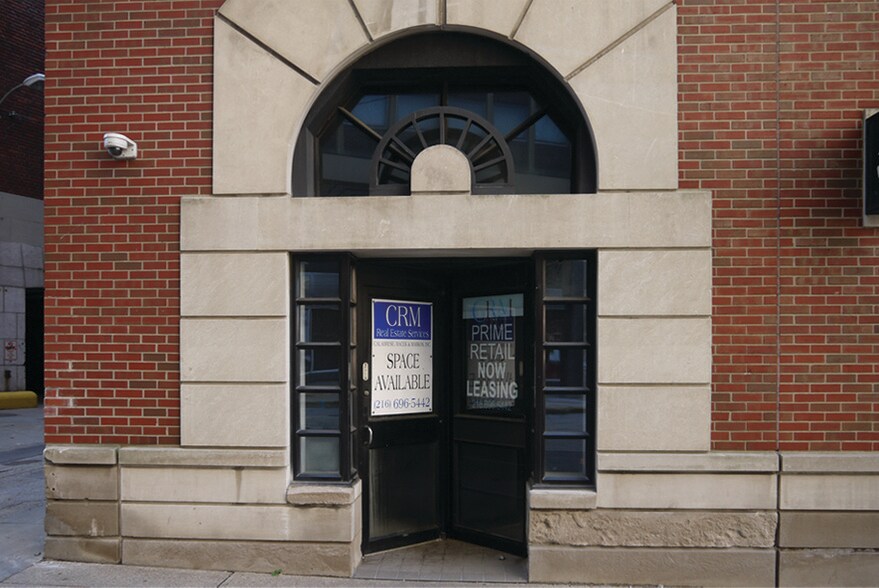 More Photos Of 1120 Chester Ave, Cleveland Apartments For Lease