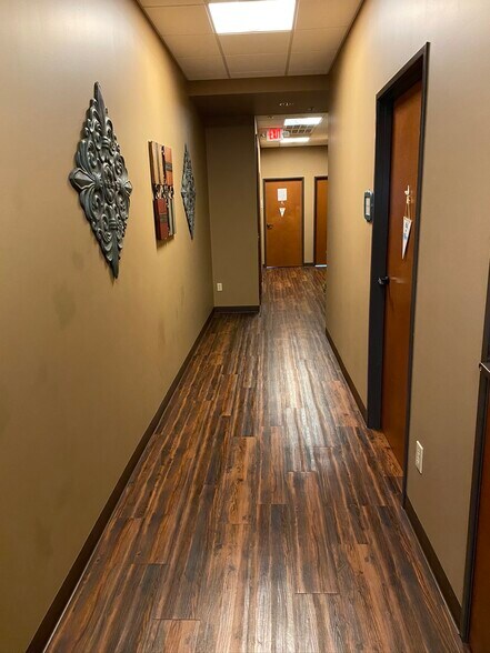 More Photos Of 12001 W Parmer Ln, Cedar Park Office For Lease