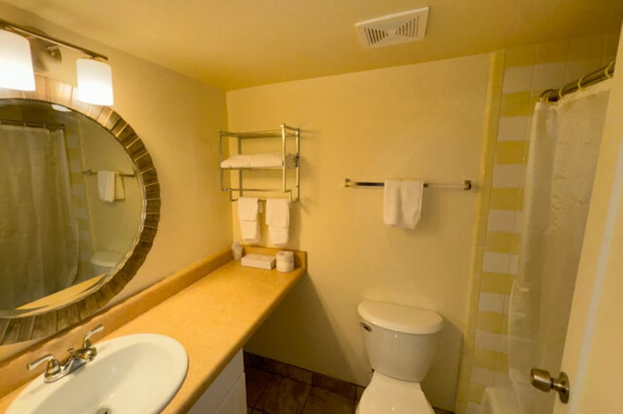 More Photos Of 2160 W Picacho Ave, Las Cruces Hotel For Sale