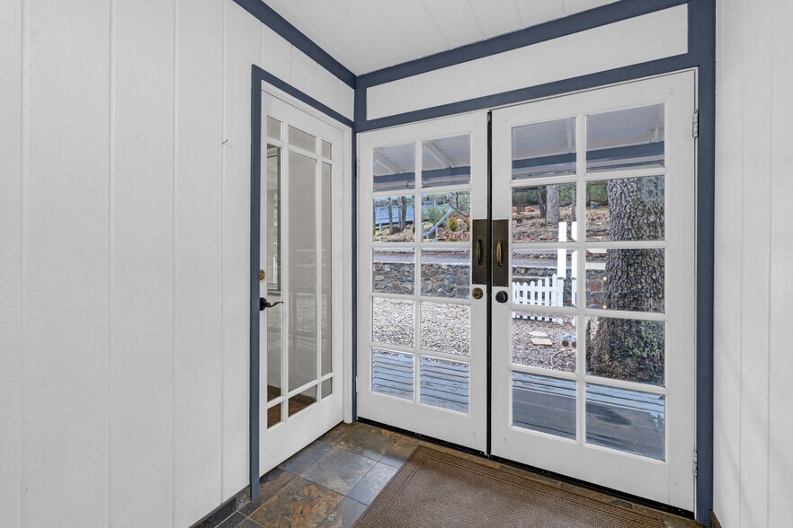 More Photos Of 17009 Iron Springs Rd, Julian Multifamily For Sale