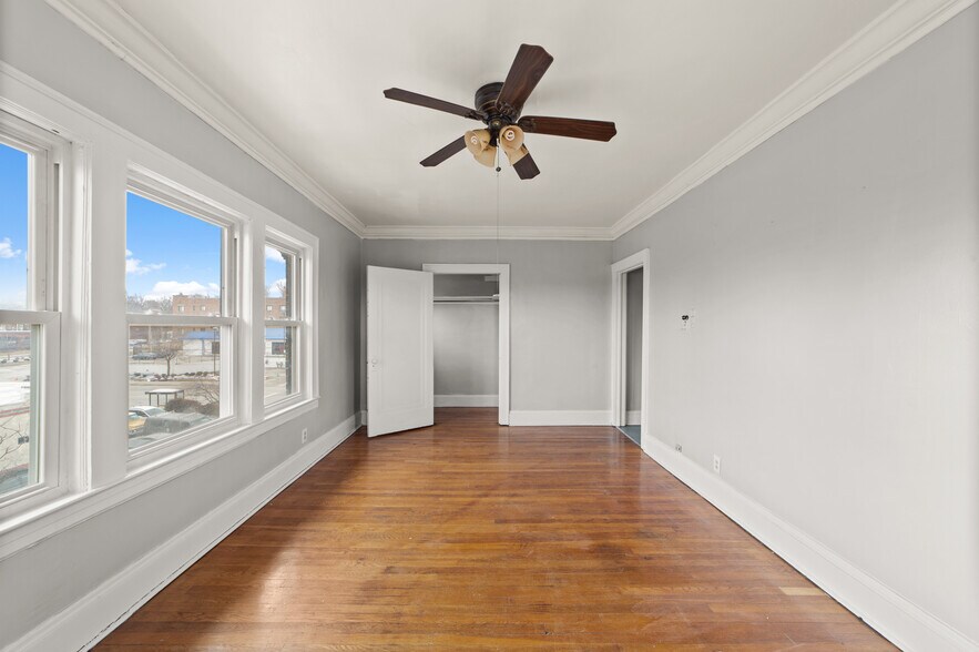 More Photos Of 1690 Eddington Rd, Cleveland Heights Apartments For Sale