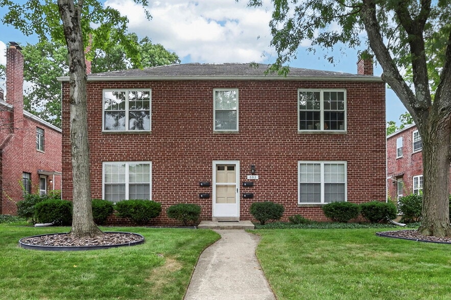 Primary Photo Of 802 Kenwick Rd, Columbus Apartments For Sale