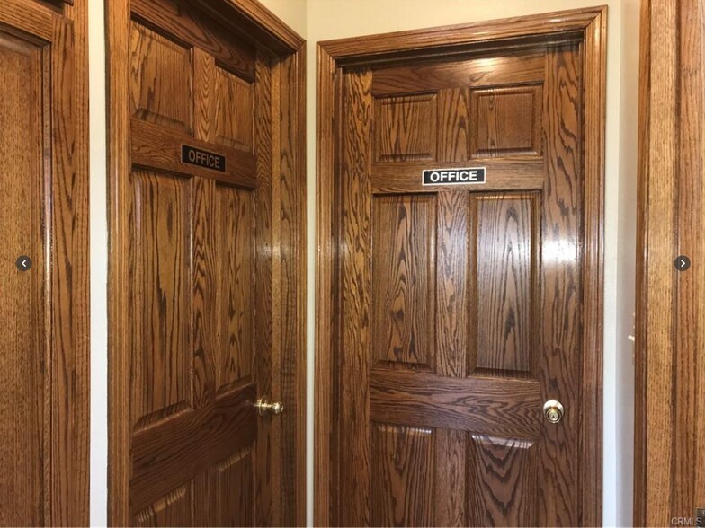 More Photos Of 1002 11th St, Lakeport Office Residential For Lease