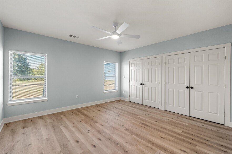 More Photos Of 711 4th St, Eddy Specialty For Sale