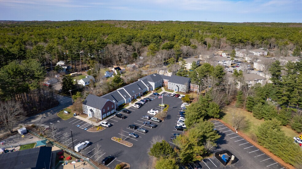 More Photos Of 475 School St, Marshfield Medical For Sale