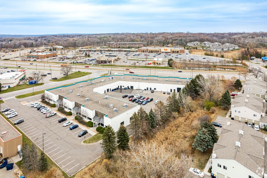 More Photos Of 17741-17823 Kenwood Trl, Lakeville General Retail For Lease