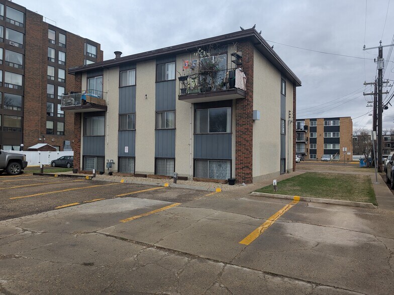 More Photos Of 8205 85th Ave NW, Edmonton Apartments For Sale